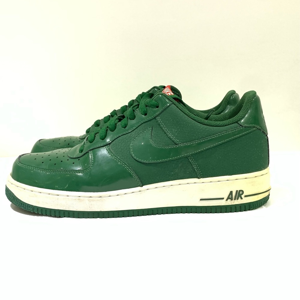 Nike Green Sneakers